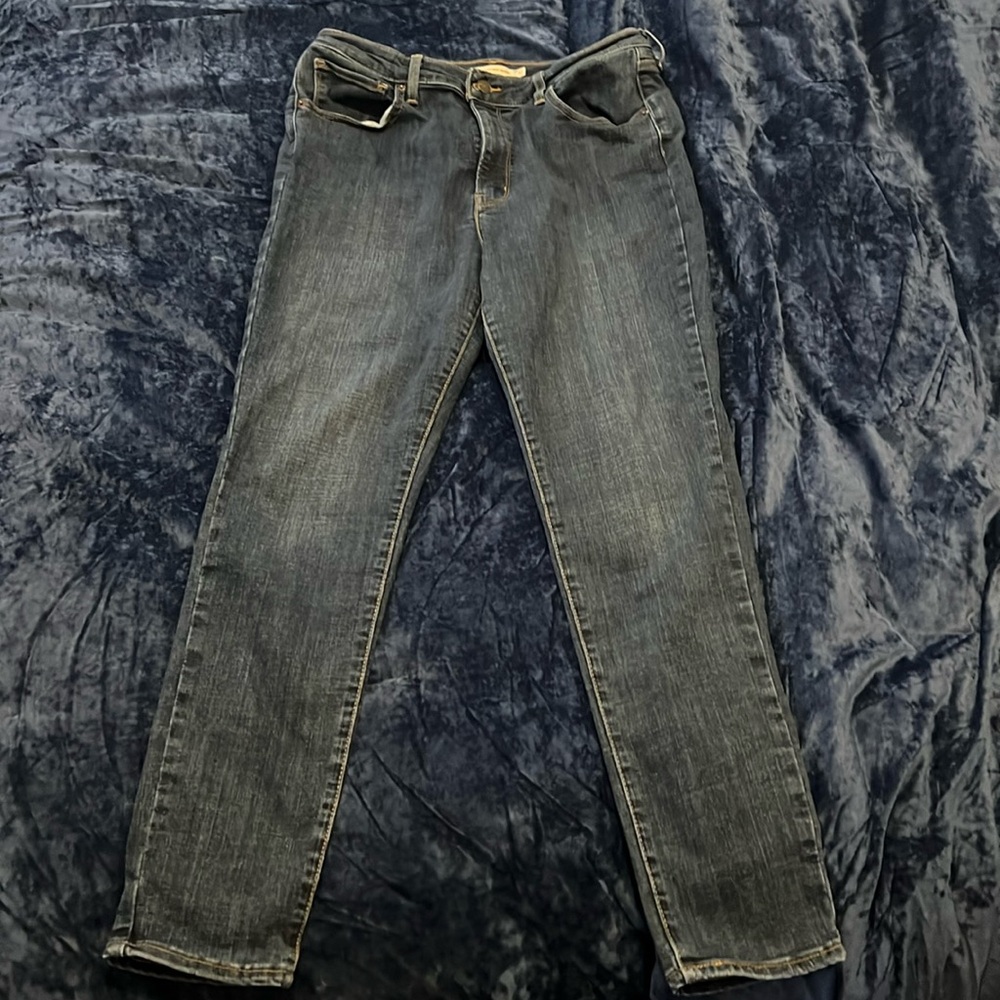 Levi’s 721 high rise skinny jeans